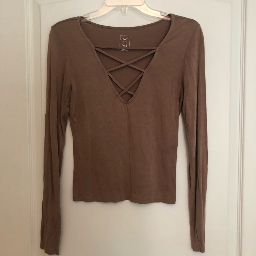 Long sleeved crop top